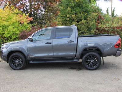 2025 Toyota Hilux