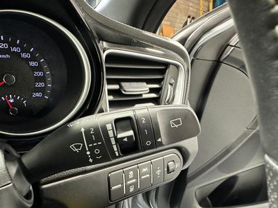 2023 Kia Ceed