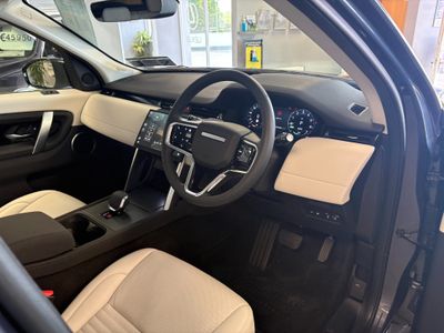2024 Land Rover Discovery Sport