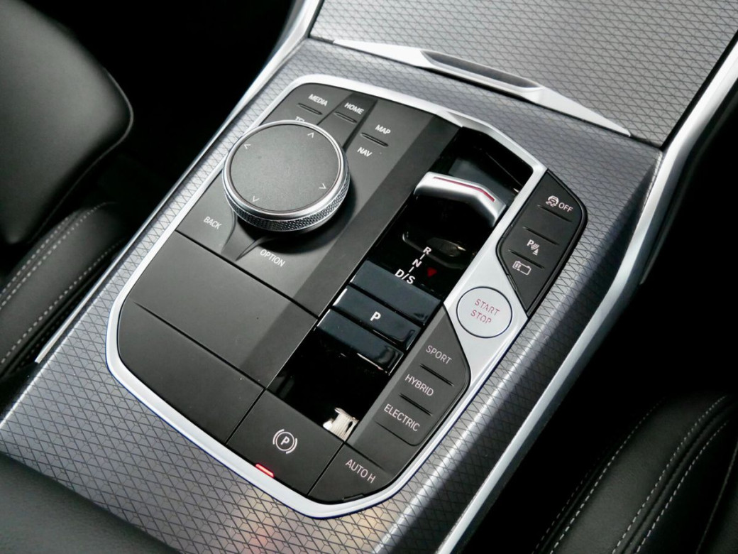 2024 BMW 3 Series