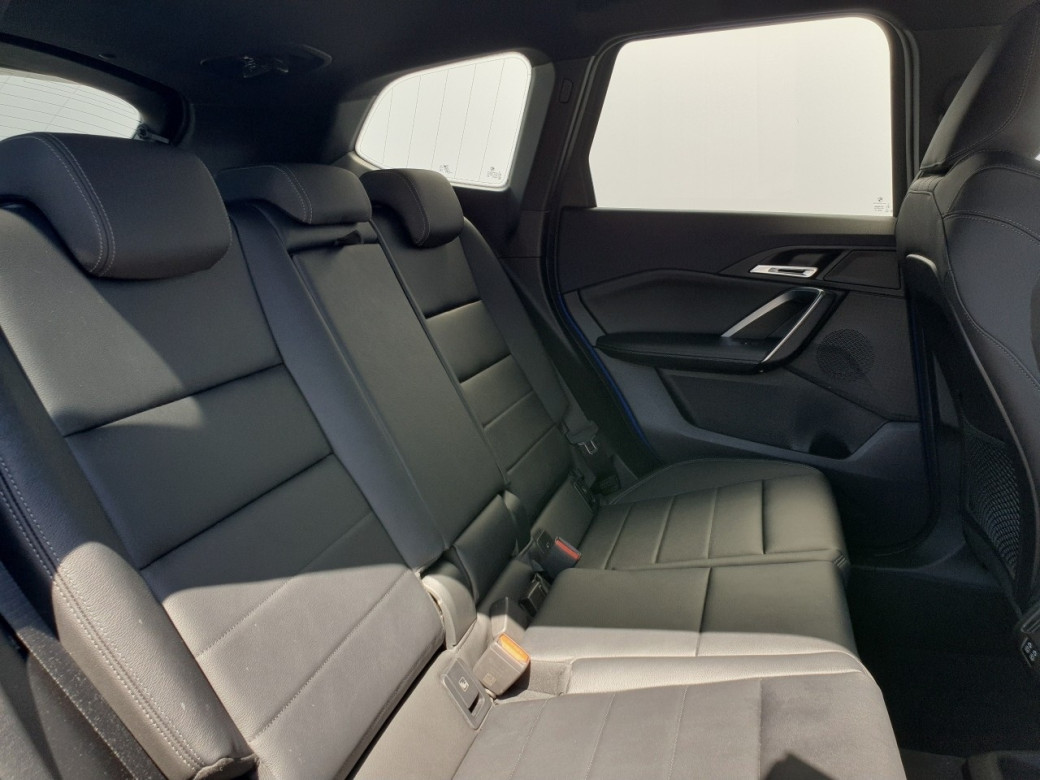 2024 BMW X1
