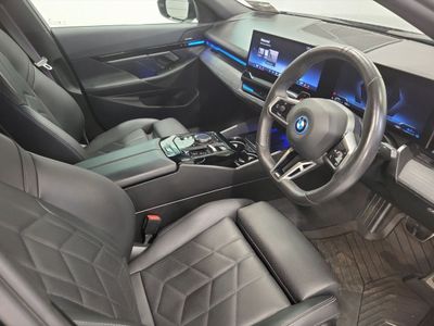 2025 BMW 5 Series