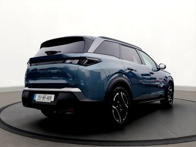2025 Peugeot 5008