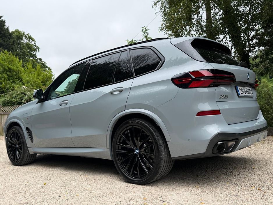2025 BMW X5
