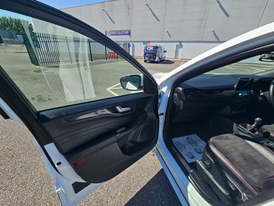 2022 Ford Kuga