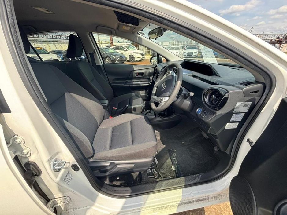 2016 Toyota Aqua