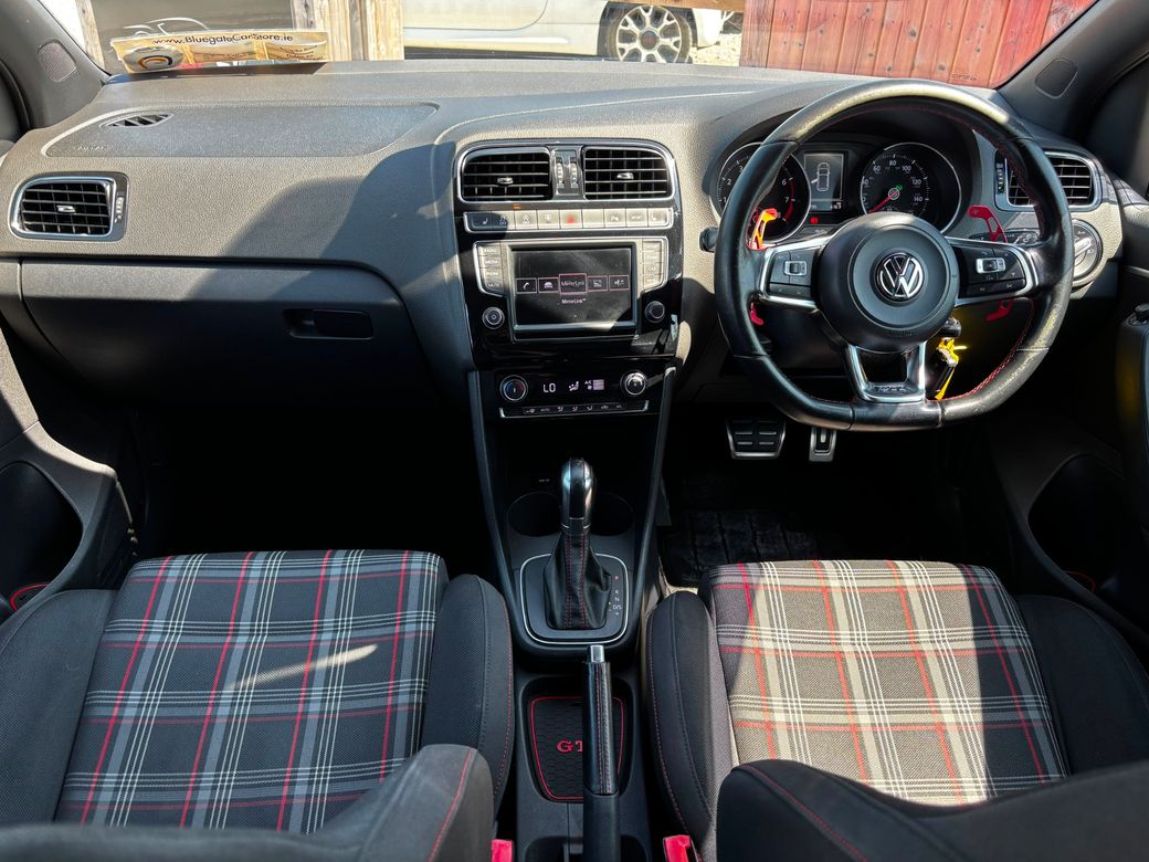 2015 Volkswagen Polo
