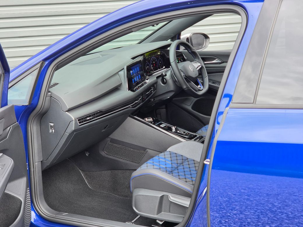 2023 Volkswagen Golf
