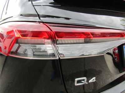 2022 Audi Q4