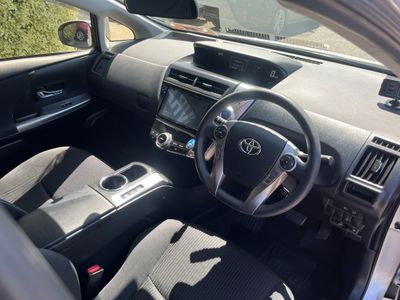 2019 Toyota Prius Alpha