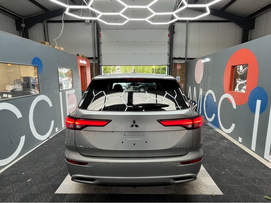 2024 Mitsubishi Outlander