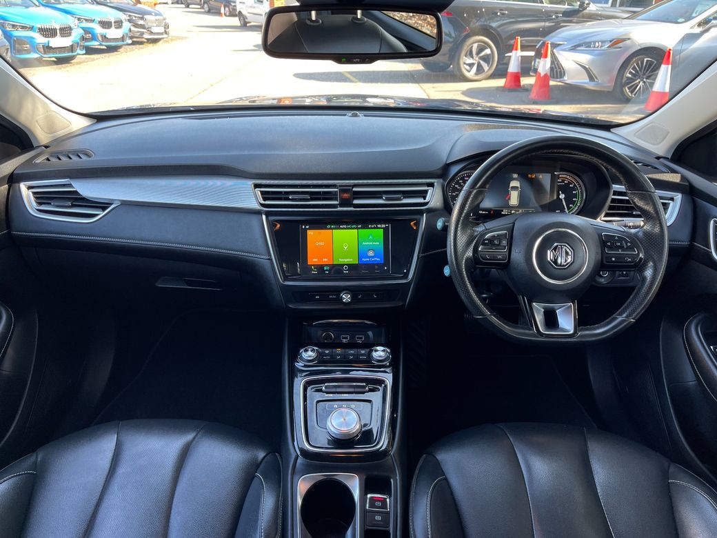 2022 MG 5