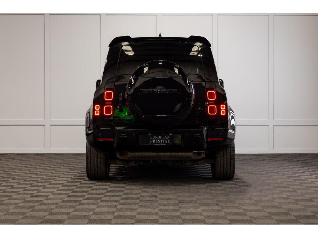 2023 Land Rover Defender 110