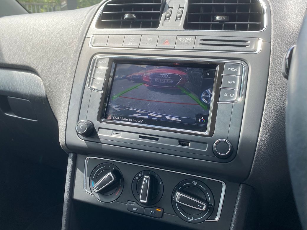 2017 Volkswagen Polo