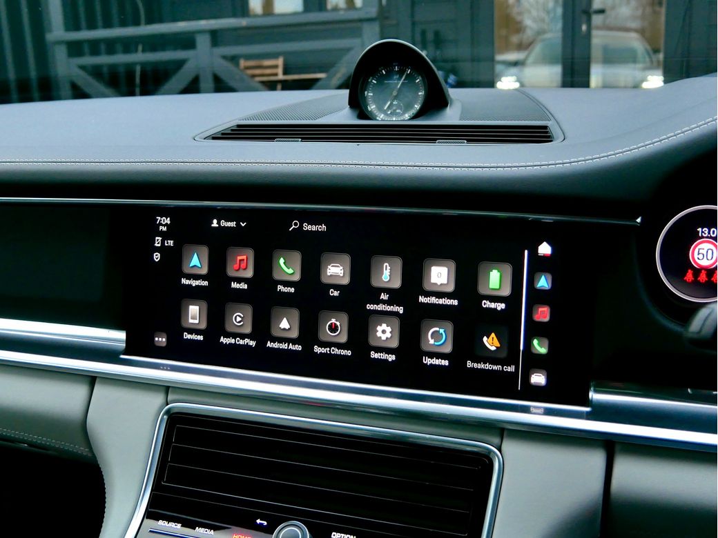 2023 Porsche Panamera