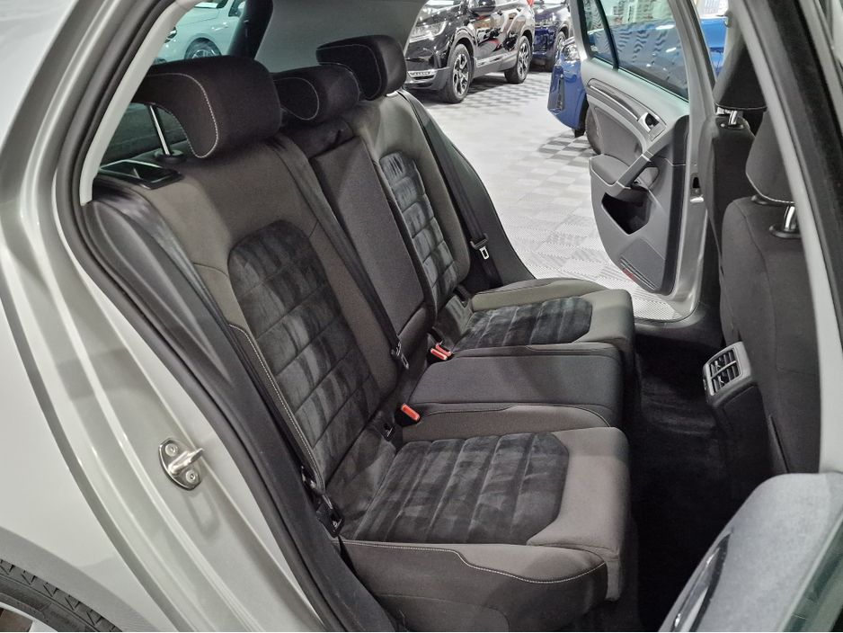 2013 Volkswagen Golf