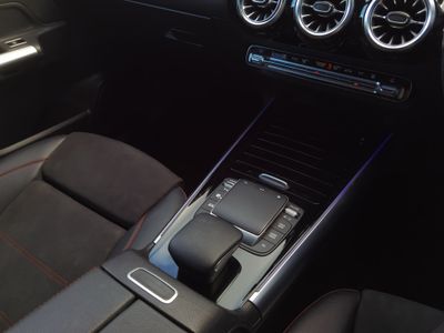 2021 Mercedes-Benz EQA