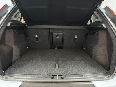 2023 Volvo XC40