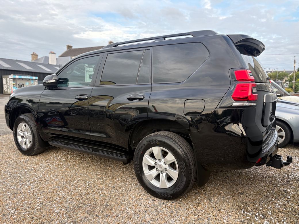 2023 Toyota Landcruiser
