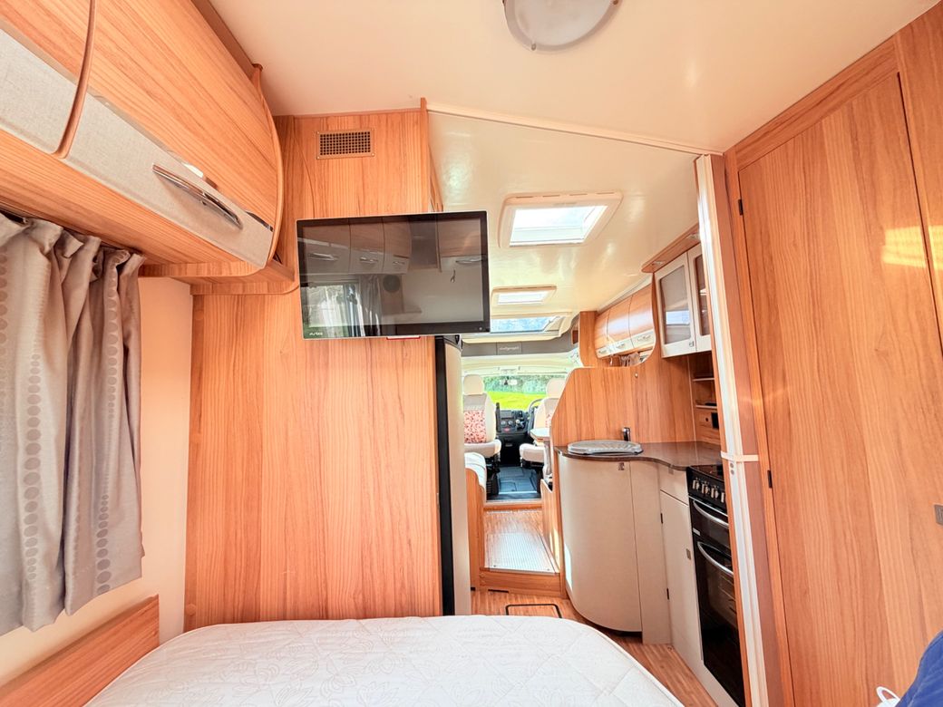 2014 BAILEY  APPROCH 745 LOW PROFILE MANUAL