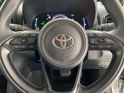 2025 Toyota Yaris Cross