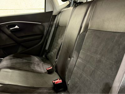 2017 Volkswagen Polo