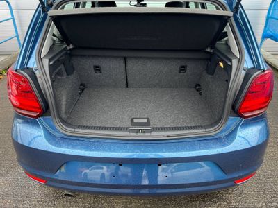 2017 Volkswagen Polo