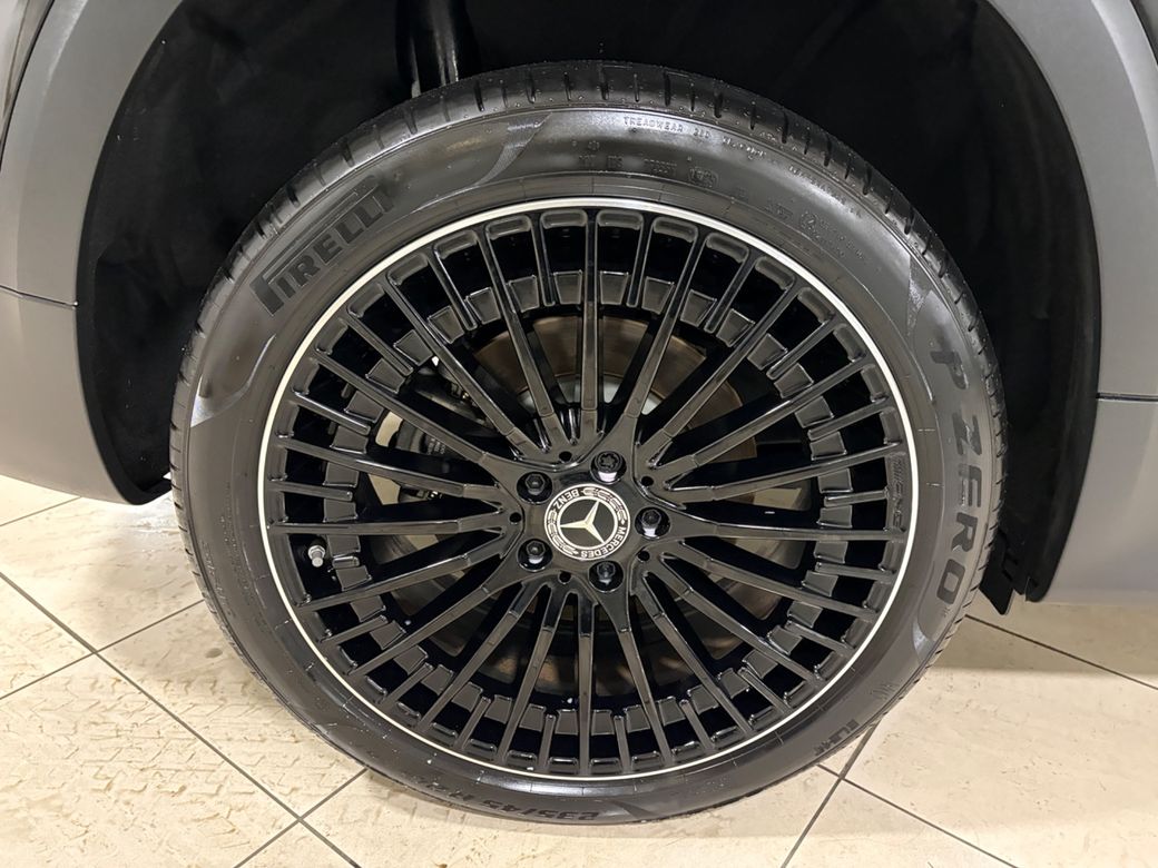 2025 Mercedes-Benz EQB