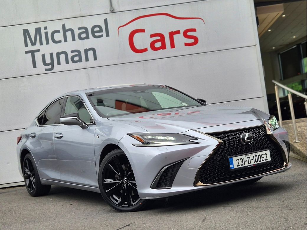 2023 Lexus ES 300h