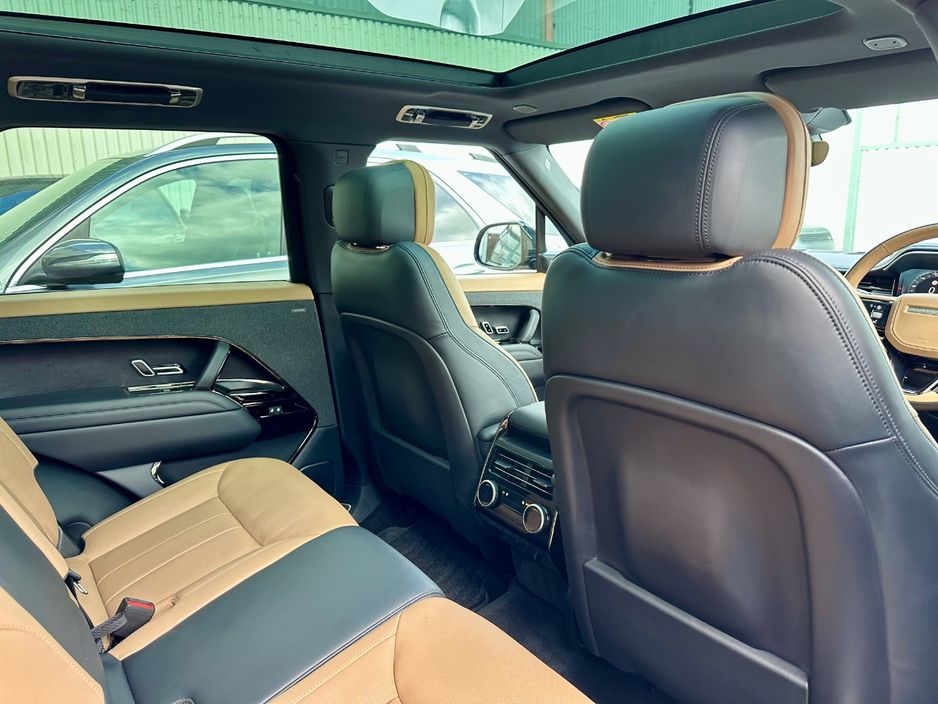 2025 Land Rover Range Rover Sport