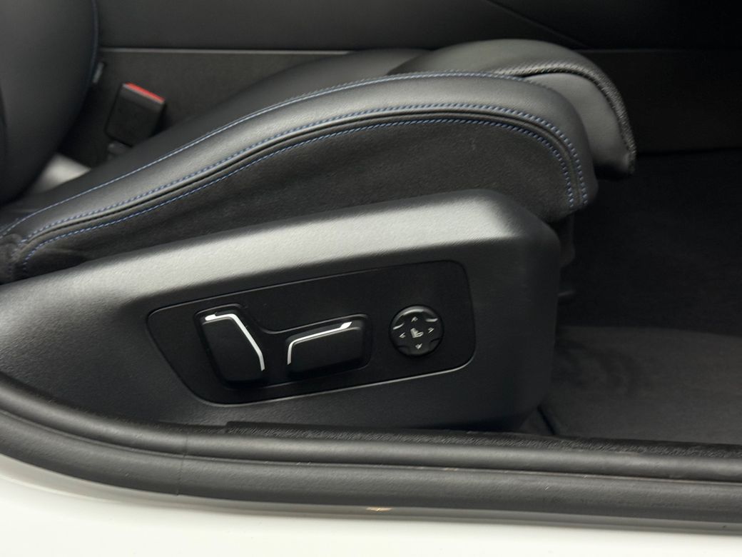 2025 BMW 5 Series