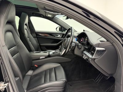 2020 Porsche Panamera