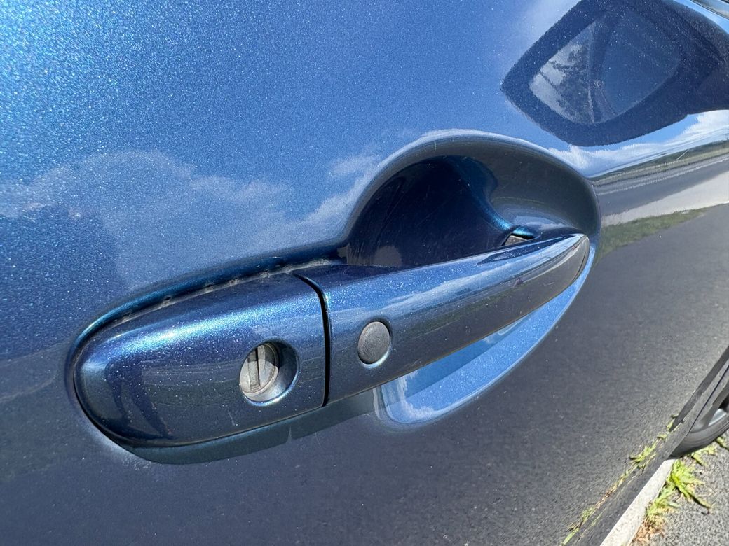 2017 Mazda Demio