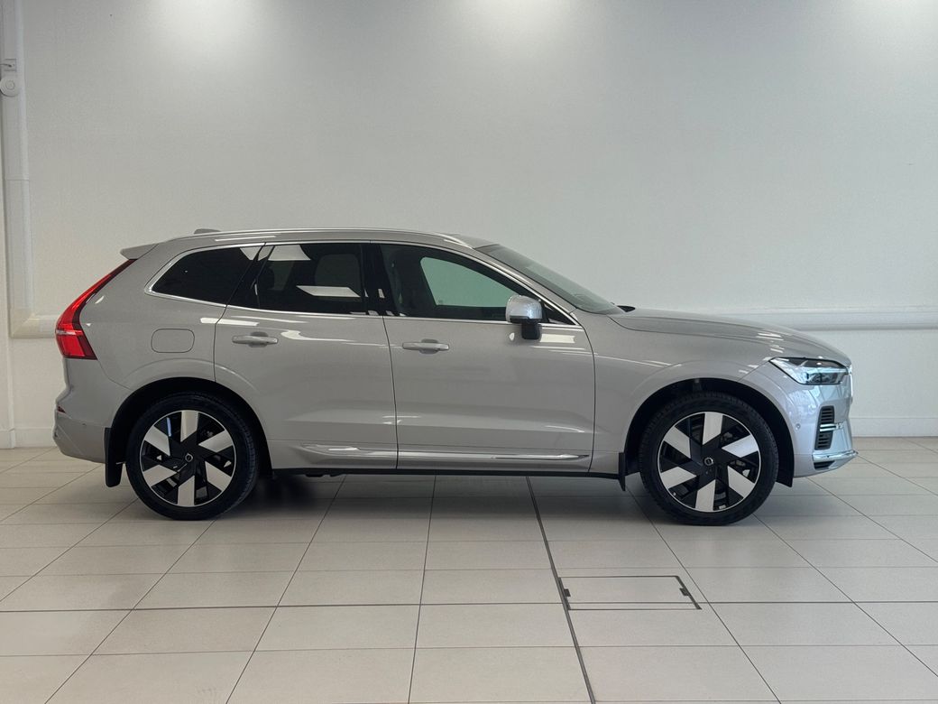 2025 Volvo XC60