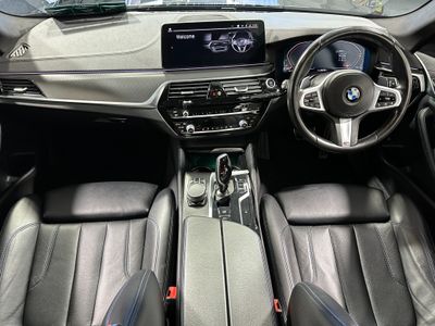2021 BMW 5 Series