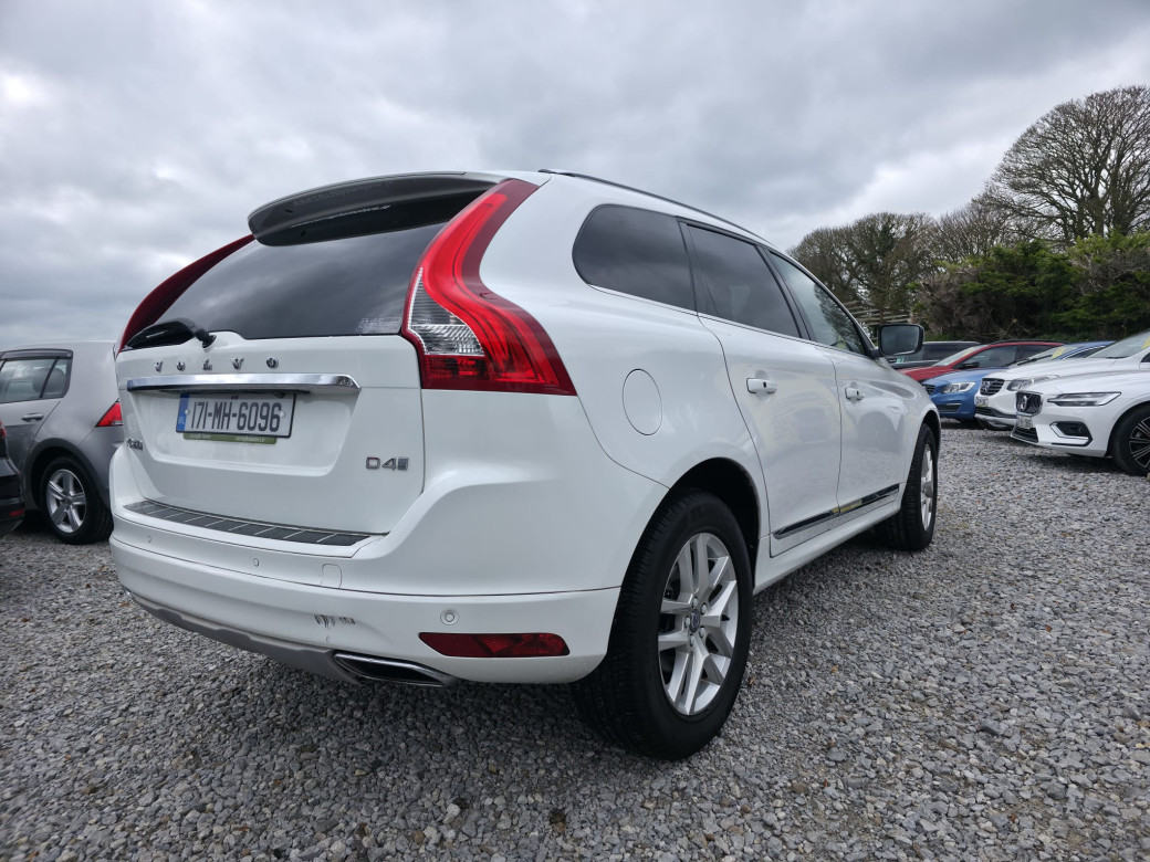2017 Volvo XC60