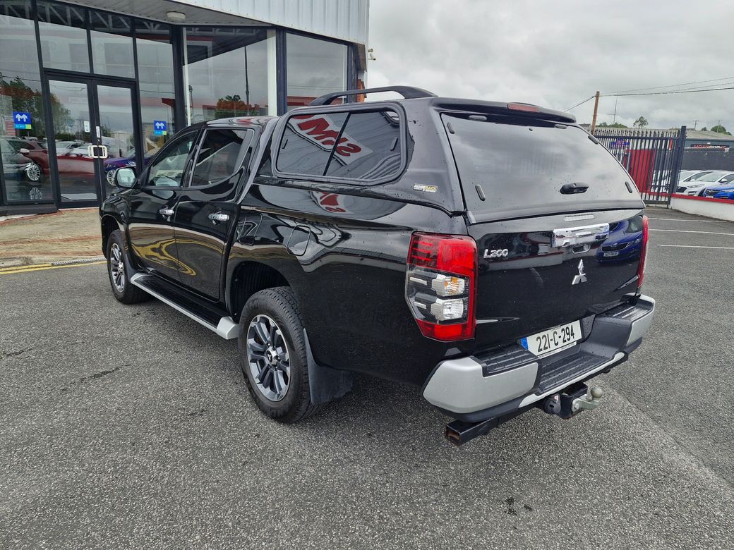 2022 Mitsubishi L200