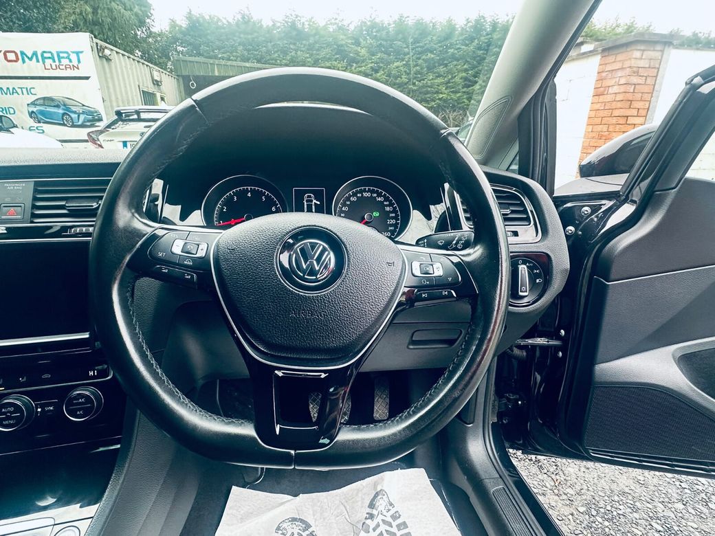 2016 Volkswagen Golf