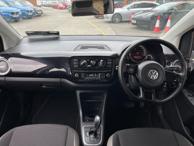 2016 Volkswagen up!