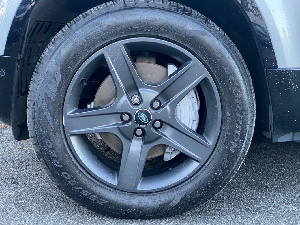 2023 Land Rover Defender