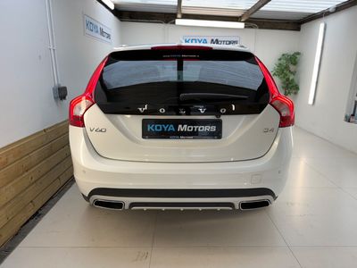 2017 Volvo V60 Cross Country