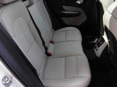 2021 Volvo XC40