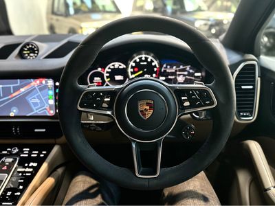 2022 Porsche Cayenne