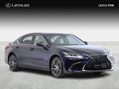 2023 Lexus ES 300h