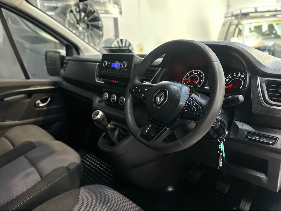 2023 Renault Trafic