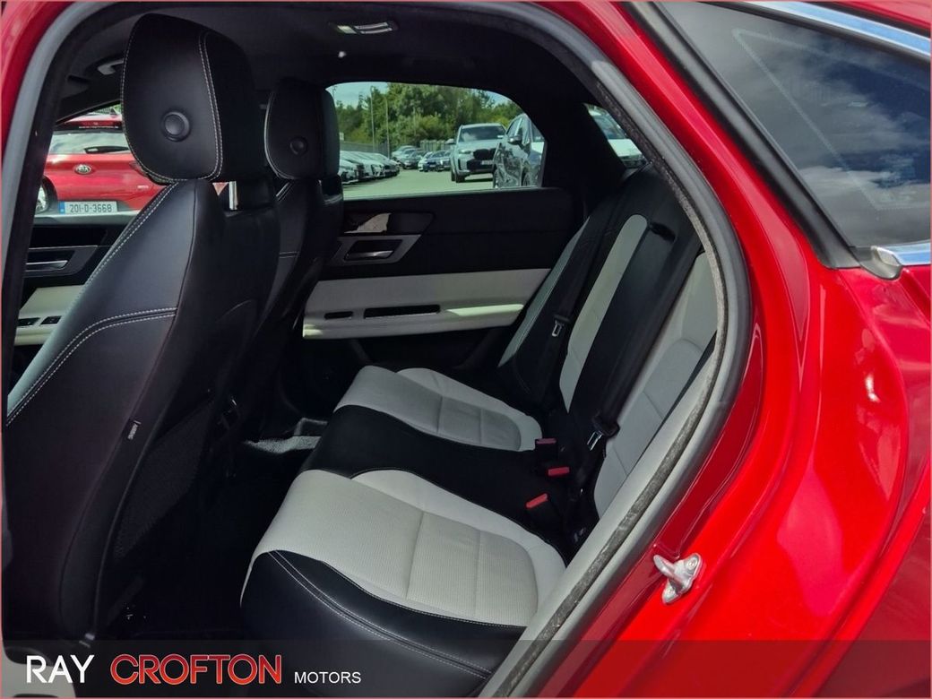 2016 Jaguar XF