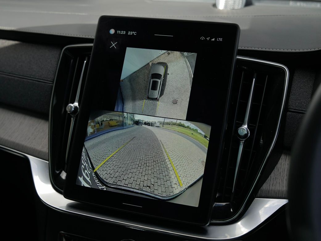 2025 Volvo XC90