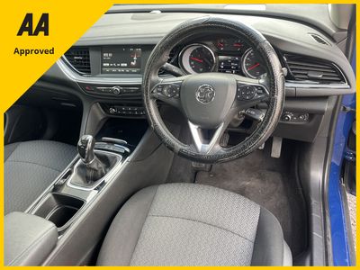 2020 Opel Insignia