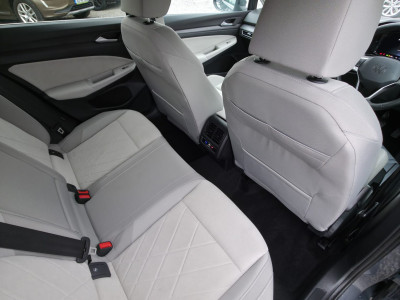 2024 Volkswagen Golf