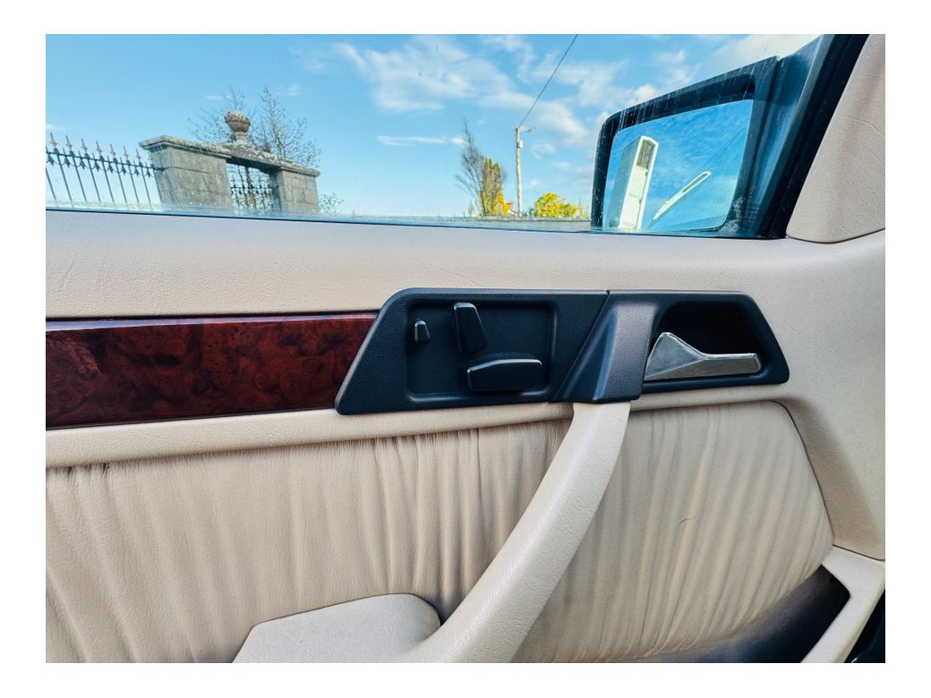 1995 Mercedes-Benz E Class